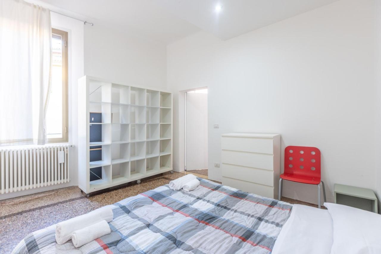Nel Ghetto, Bologna By Short Holidays Экстерьер фото